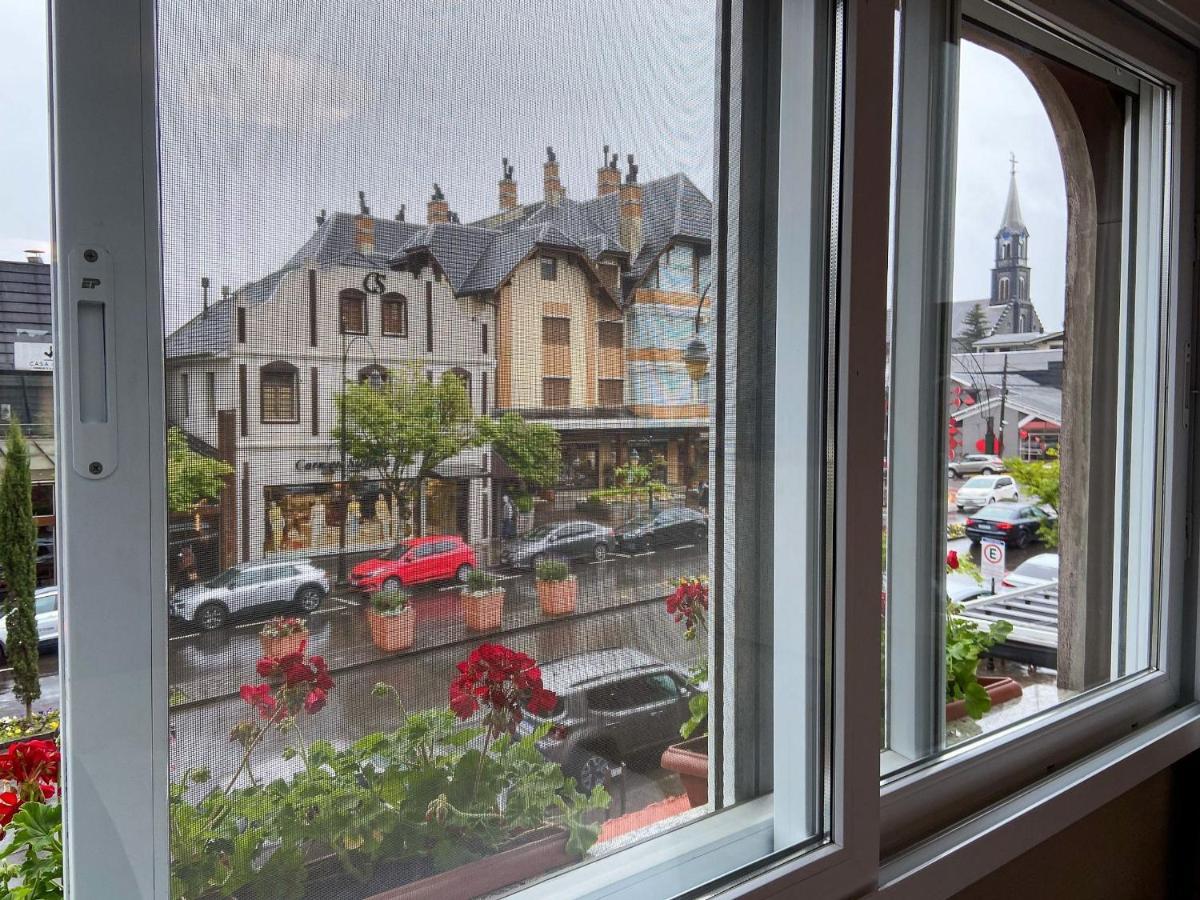 Locar-In Gramado- 100M Rua Cobertaアパートメント エクステリア 写真