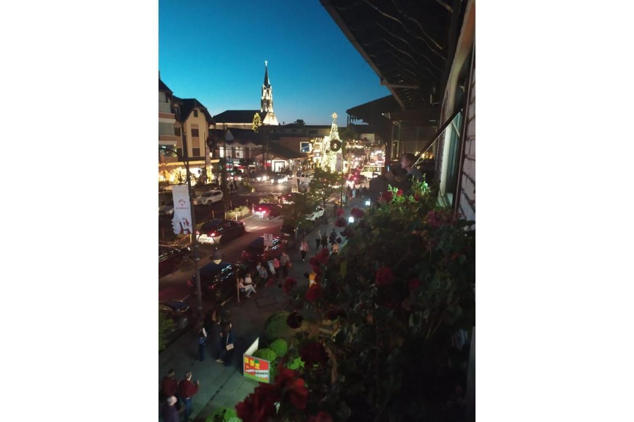 Locar-In Gramado- 100M Rua Cobertaアパートメント エクステリア 写真